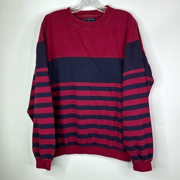 Vintage Dockers Red Blue Striped Crewneck Sweatshirt Size Medium - Picture 1 of 10
